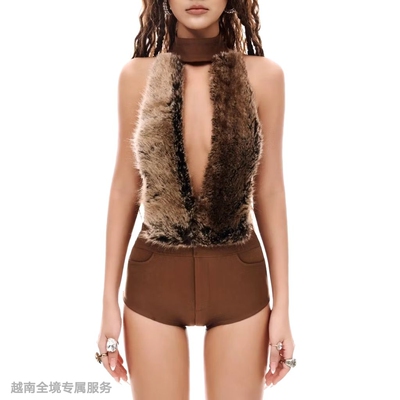 越在线越南小众liniss新款性感蕾丝拼接吊带背心连体衣