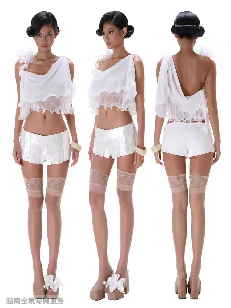 越在线越南小众ibiboss新款清新飘逸仙气露背上衣亮片短裙套装