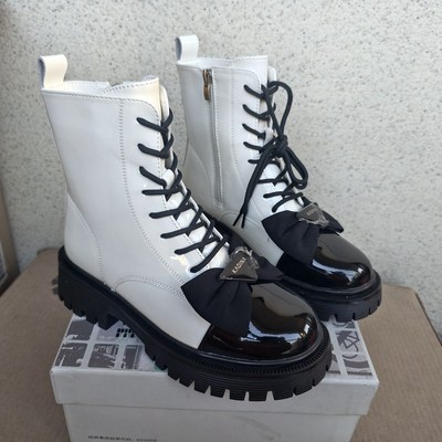 漆皮镜面加绒真皮马丁靴雪地靴