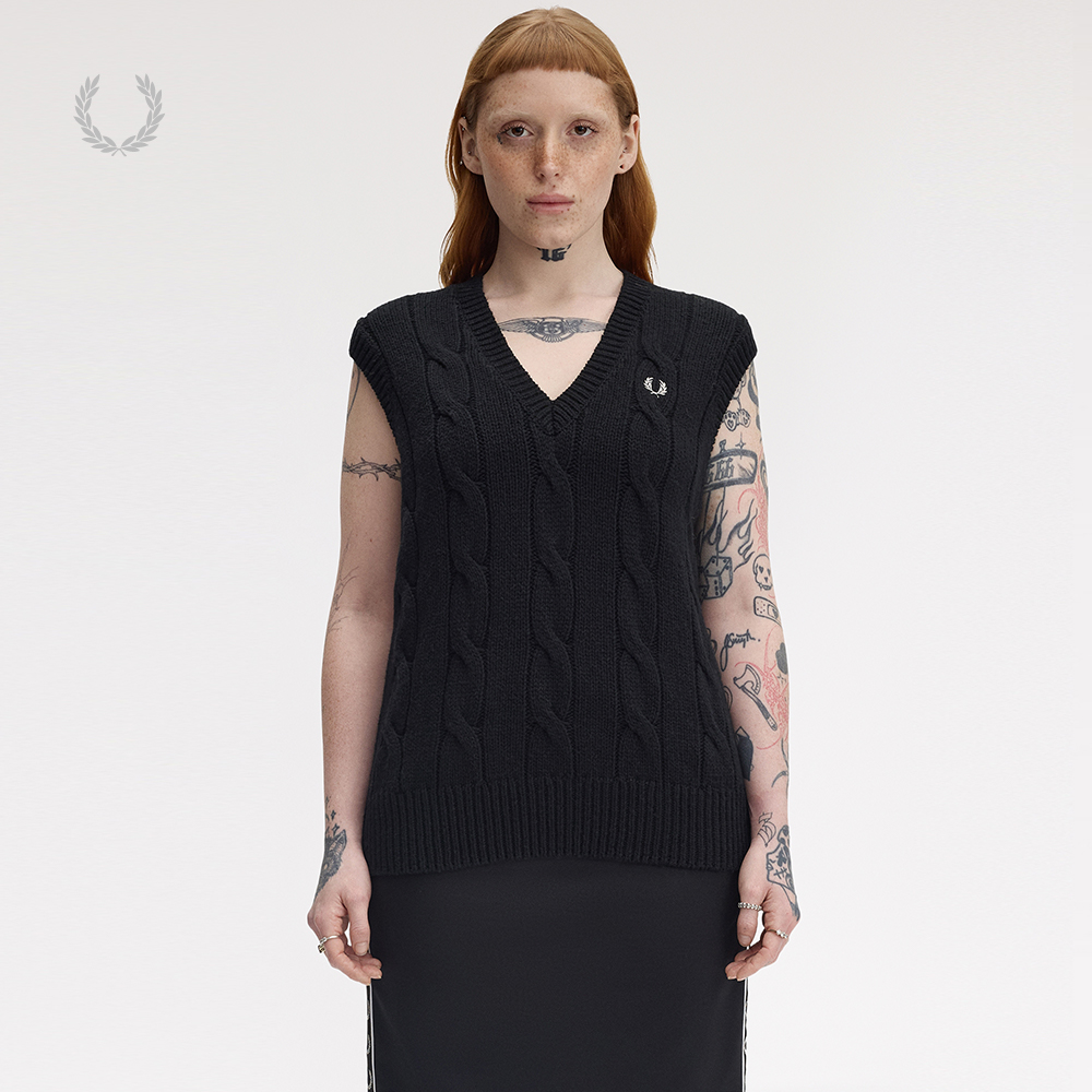 FRED PERRY女士休闲针织衫2025冬季新款无袖V领修身麦穗刺绣K1131