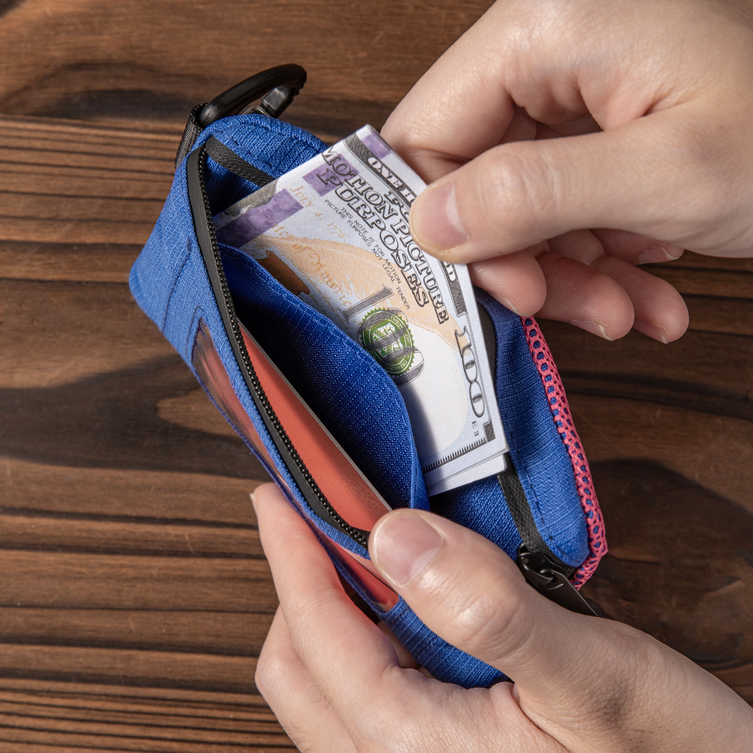 多功能户外零钱包便携防水挂脖卡包钥匙包RFID防盗刷银行卡证件包