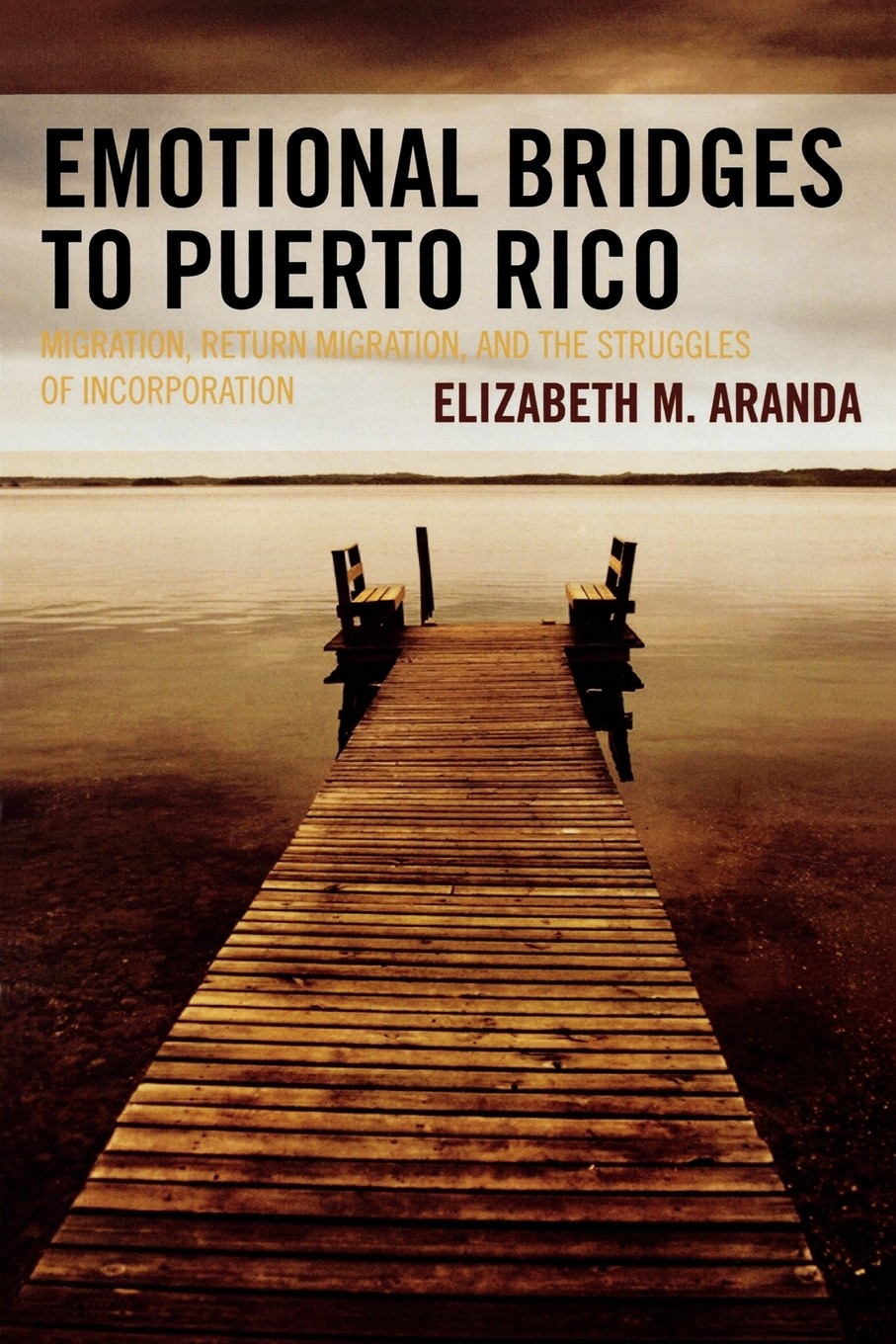 【预售 按需印刷】emotional bridges to puerto rico