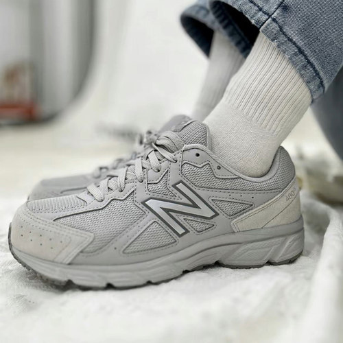 休闲跑步鞋NewBalance女