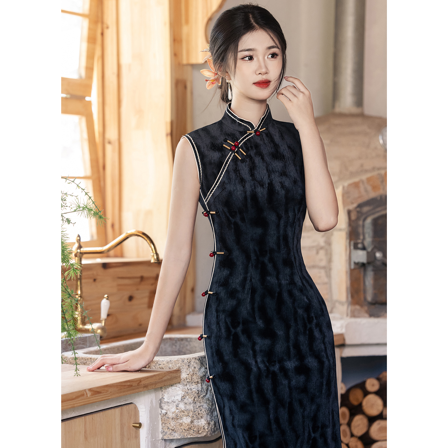 黑色无袖丝绒旗袍女新中式高级感
