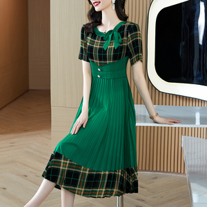 RM19020#三宅褶皱连衣裙2022夏新款蝴蝶结领大码收腰显瘦气质遮肉中长款裙