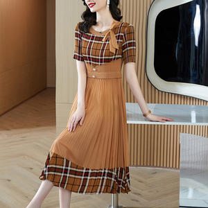 RM19020#三宅褶皱连衣裙2022夏新款蝴蝶结领大码收腰显瘦气质遮肉中长款裙