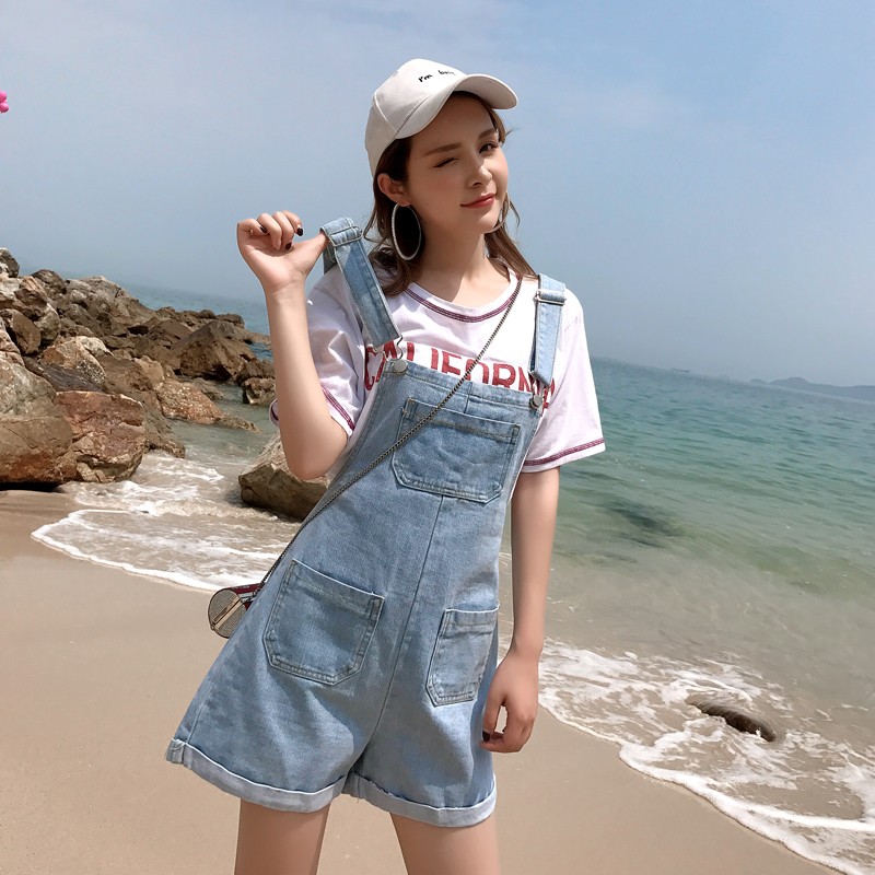 加肥加大码女装胖mm2018新款夏装显瘦阔腿大腿粗减龄牛仔背带裤子