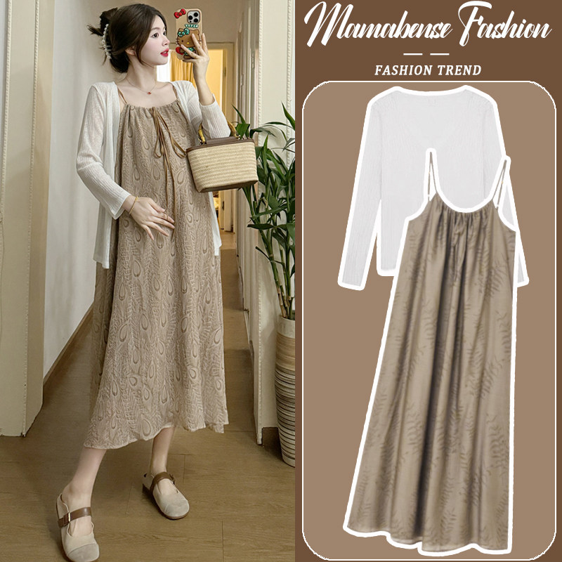 孕妇连衣裙套装时尚洋气时髦开衫吊带裙两件套2026新款春秋潮妈女