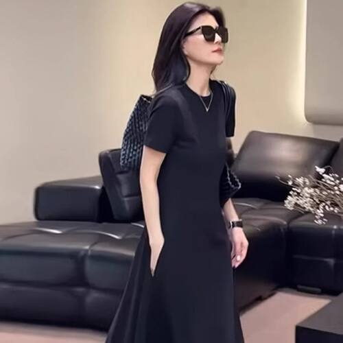 特大码2-300斤胖MM简约白色高级感连衣裙女巨好看名媛减龄长裙子