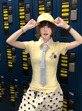文文不乖美式学院风领带假两件短袖T恤女修身小众设计黄色上衣