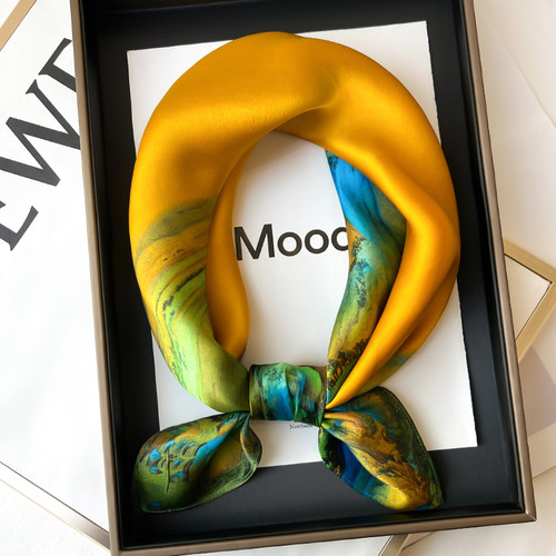 搭配衬衫西装真丝桑蚕丝大方巾