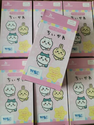 日谷韩漫吉伊卡哇小可爱WSB对战卡收藏卡牌卡片盲袋