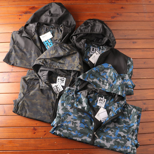 男士连帽冲锋衣运动夹克迷彩外套