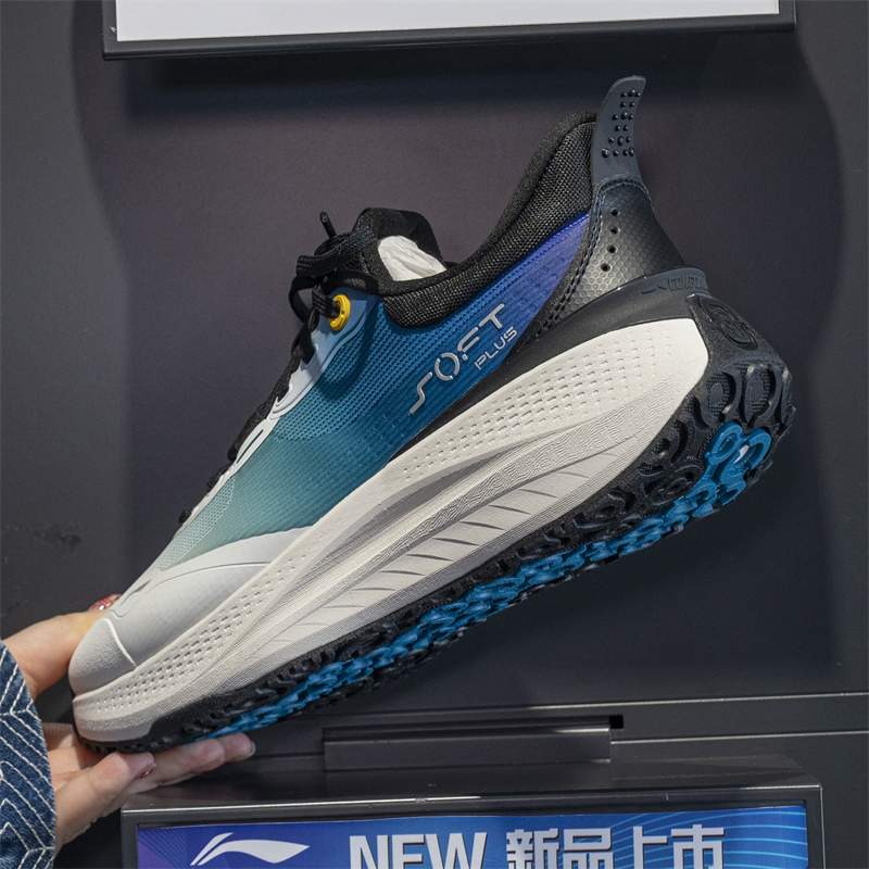 李宁运动鞋男2025春季新款SOFT PLUS防泼水柔软潮流休闲鞋AGLV003