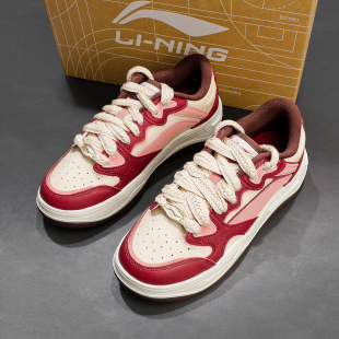 2025秋季 女鞋 新款 防滑经典 子 李宁FUTURE 复古潮流休闲鞋 FLOW板鞋