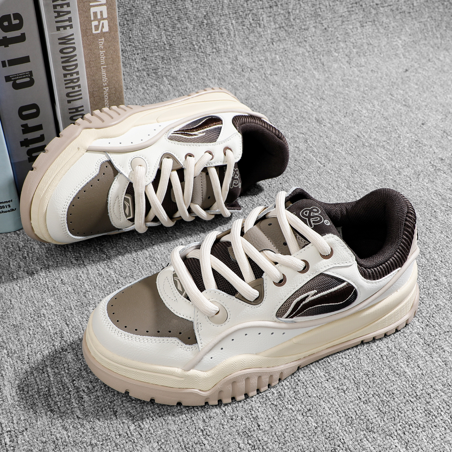 李宁布欧舒2025冬季男时尚正品百搭舒适加绒保暖中帮经典休闲鞋