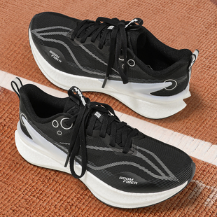 李宁赤兔8PRO反光轻量高回弹竞速跑鞋女款2025冬季新款加厚运动鞋