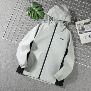 李宁外套男款2026春季新款男士软壳运动休闲跑步防风宽松连帽风衣