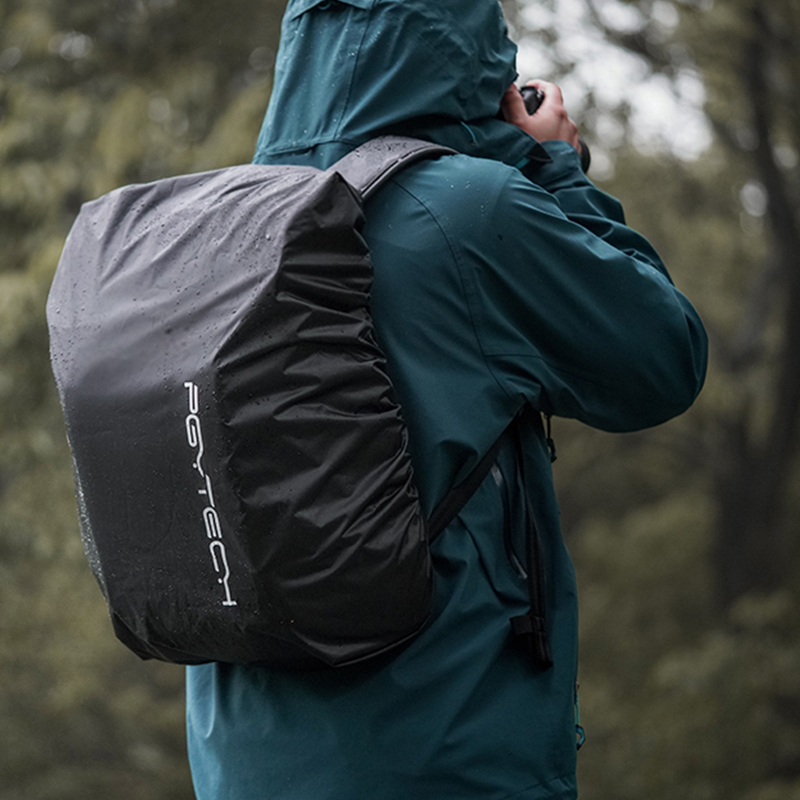 赠品PGYTECH25L背包防雨
