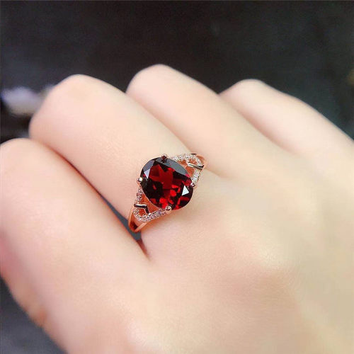 天然奢华大气风礼物石榴石戒指