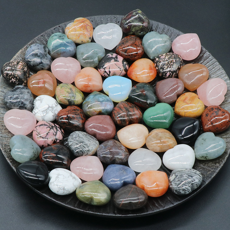 30mm天然水晶爱心石头 粉晶东陵玉无孔心形裸石小摆件