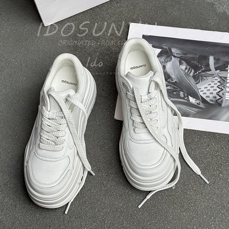 ido欧货小白鞋女2026早春新款真皮百搭厚底增高松糕鞋休闲板鞋潮