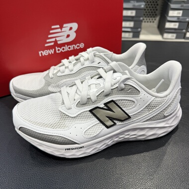 New Balance NBArish V4男子白色舒适百搭低帮运动跑步鞋MARISTW4