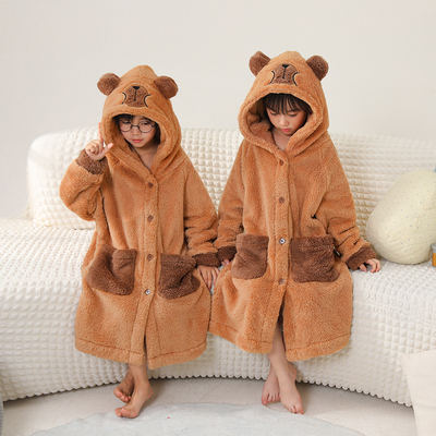 儿童珊瑚绒加厚卡皮巴拉连帽睡袍