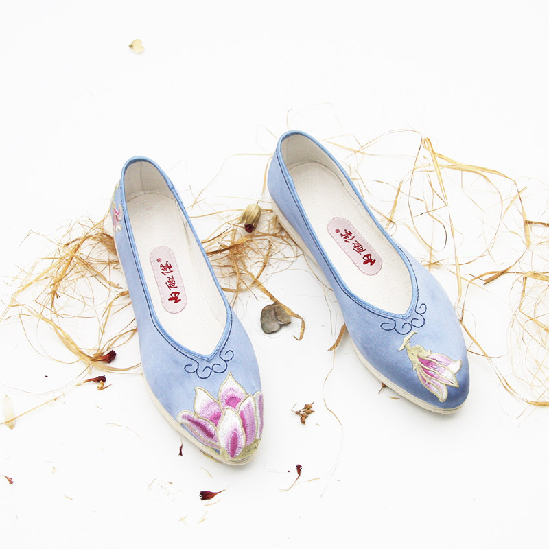 内联升女鞋新款低帮鞋春夏单鞋中国风手工真丝绣花布鞋8650/8646A
