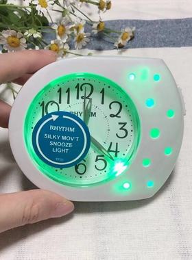 日本丽声RHYTHM高档静音闹钟学生儿童夜灯伴随闹钟闪烁钟表CRE304