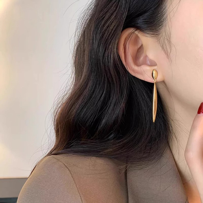 设计感个性夸张长款金属耳环