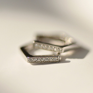 精致轻奢几何简约耳环冷淡风设计感五边形耳扣日韩创意网红耳饰品