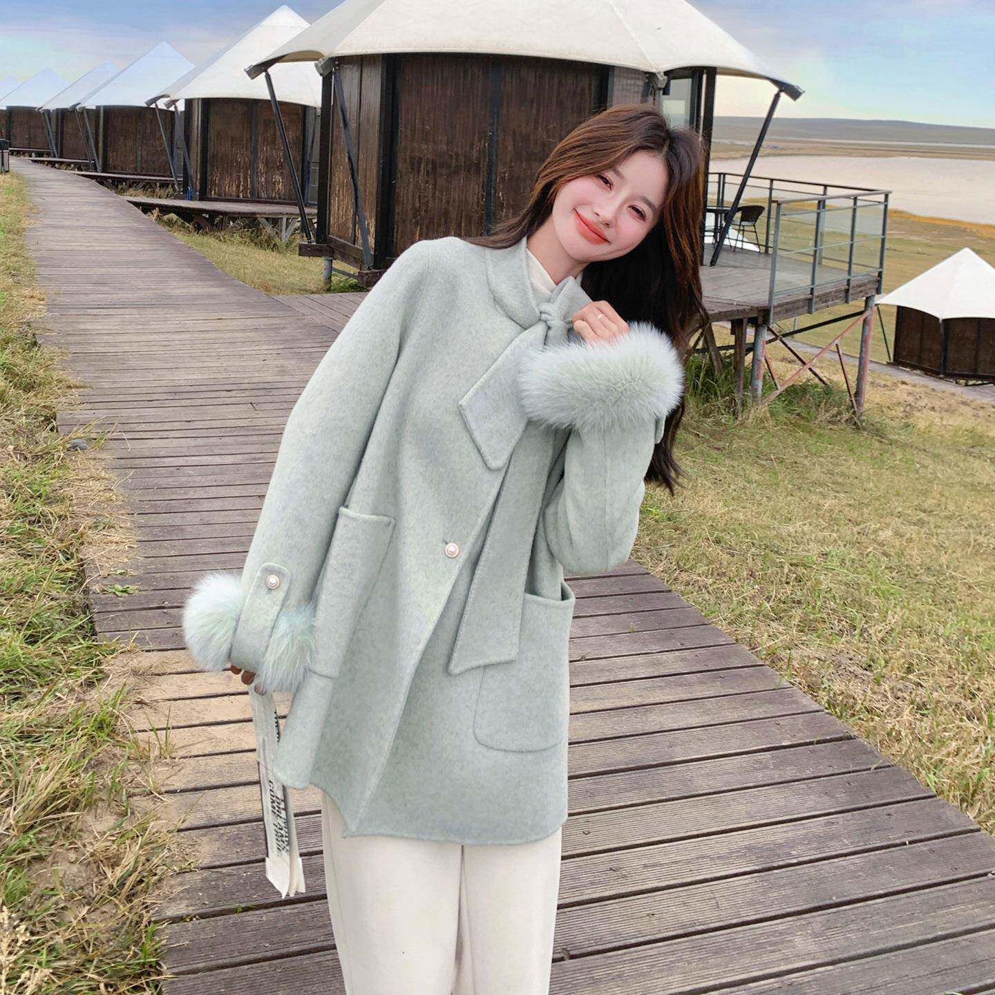 学院风毛绒接双面呢羊外毛大衣C079-455女秋冬时季新款拼尚减龄毛