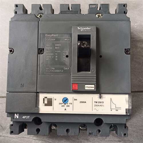 可维修EasyPa CVS250F 4P塑壳断路器 25议价
