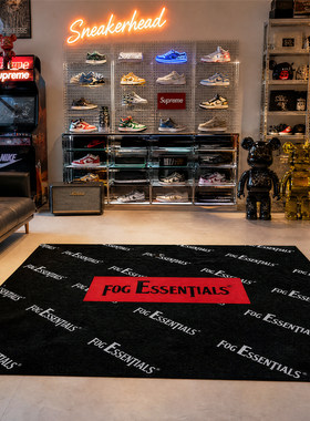 FOGESSENTIALS黑红色满印地毯