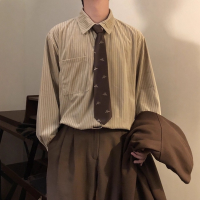 宽松休闲灯芯绒条纹百搭长袖衬衫