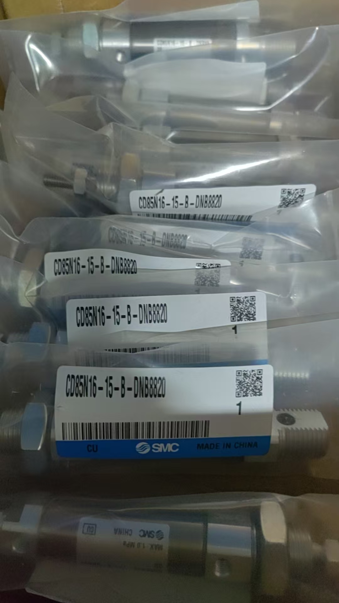 SMC正品CD85N16-20-B-DNB8820/CD85N16-15-B-DNB8820/