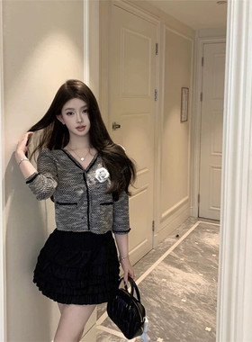 灰色外套女高级感拼接小香风外套女2026春新款显气质V领时尚外套