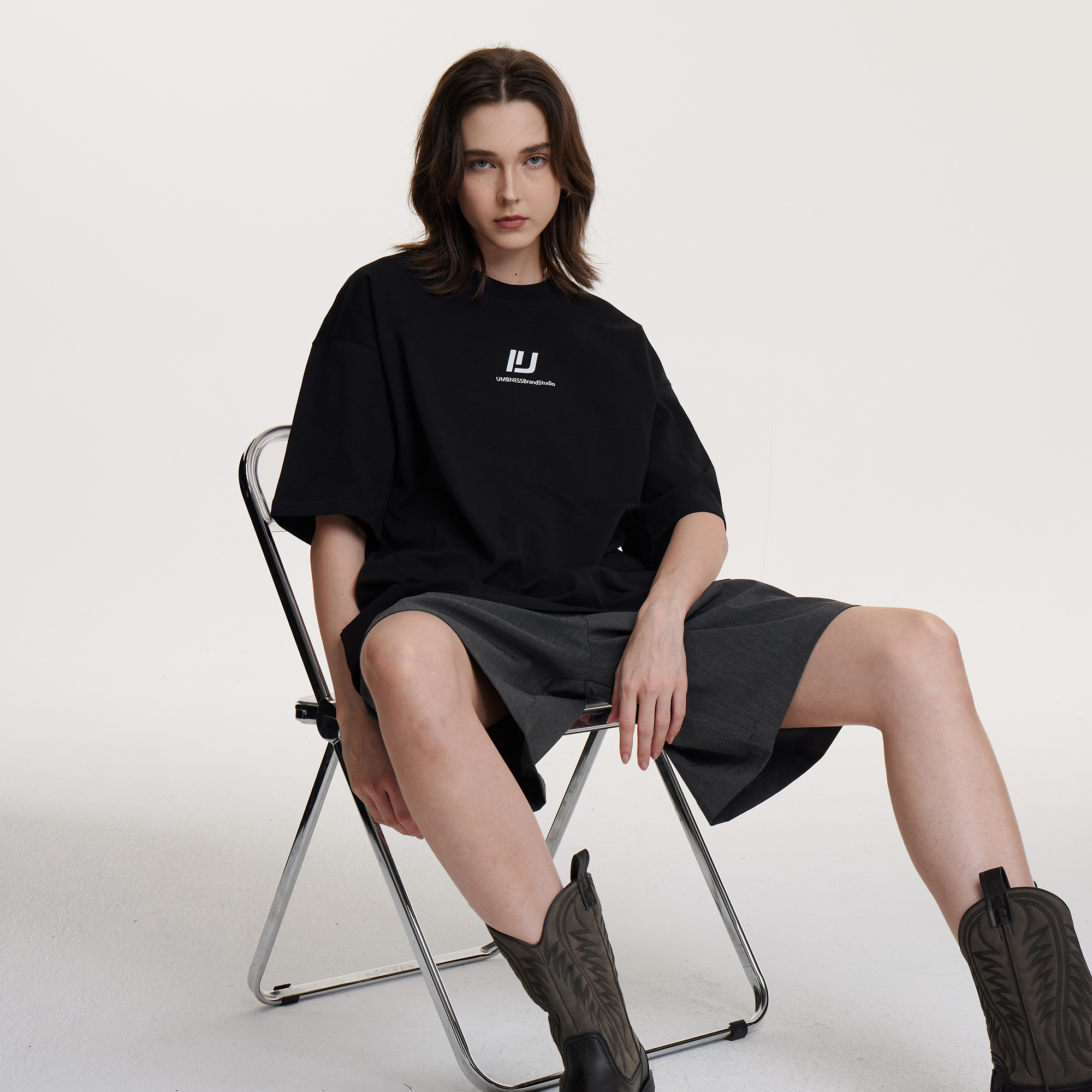 UMBNESS夏季新款简约短袖T恤男女同款宽松休闲百搭基础款圆领上衣