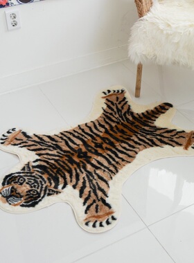 沙发可装饰地垫老虎霸气脚毯脚垫家居装饰仿毛防滑