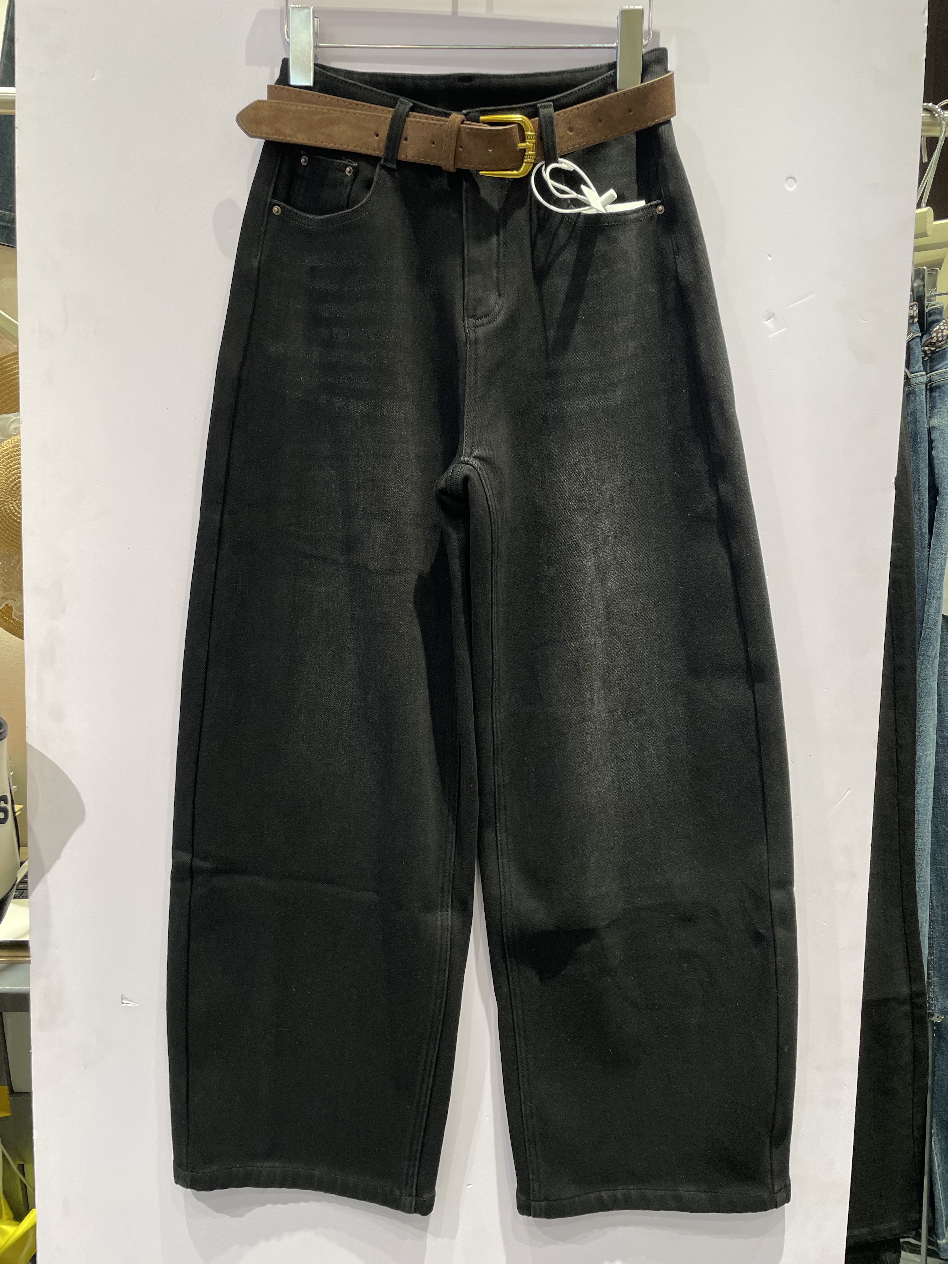 梦佳瑶2235冬季加厚黑灰色带腰带弯刀裤女宽松显瘦高腰牛仔长裤子