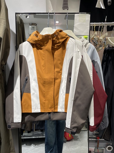 YmFFS8612秋撞色连帽工装冲锋衣外套女小个子高级感炸街短款风衣