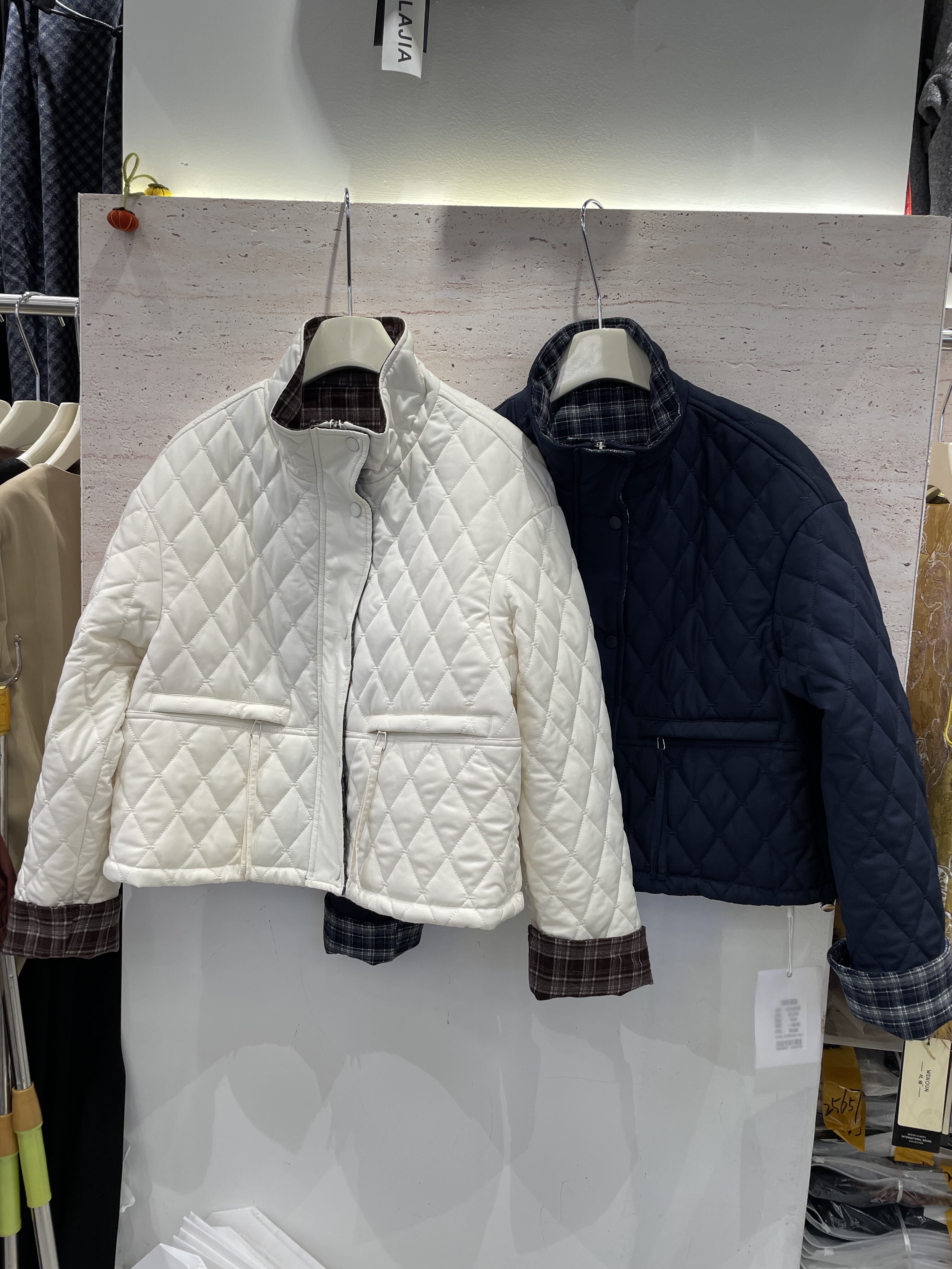 829菱形格轻薄夹棉外套女冬季时尚宽松显瘦气质小个子短款棉衣潮