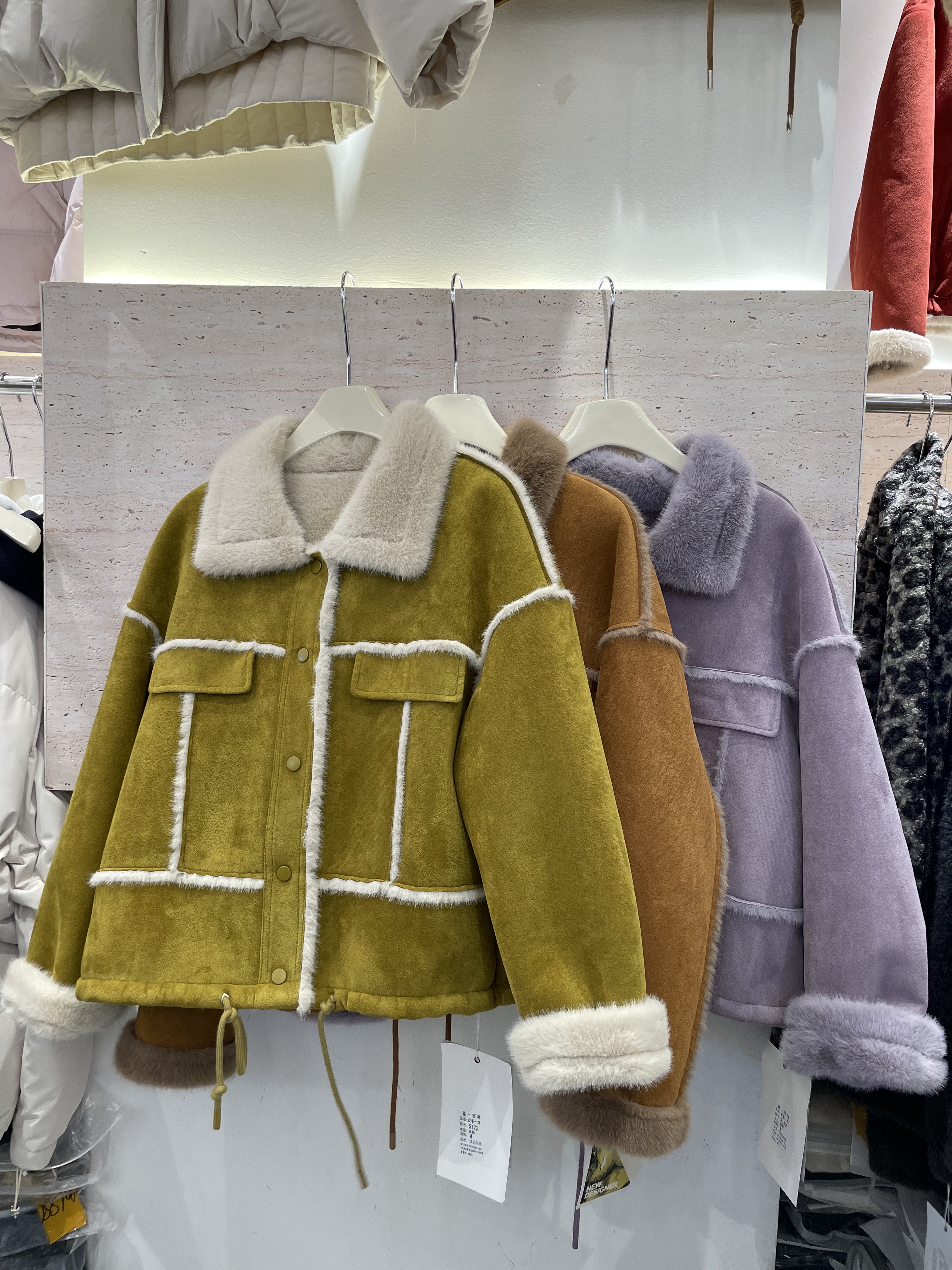 鑫宏琳5172冬季韩版宽松休闲百搭羊羔毛皮毛一体女短款加厚外套