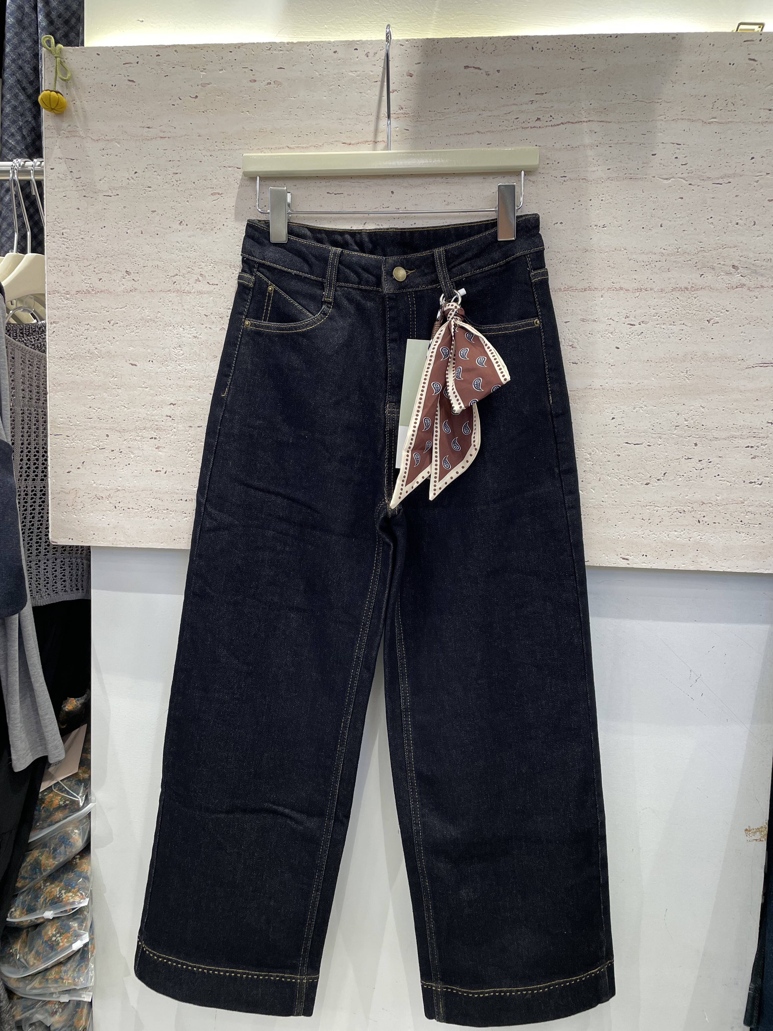 今喜805-1冬季加厚植绒韩版高腰配飘带宽边显瘦百搭阔腿牛仔女裤