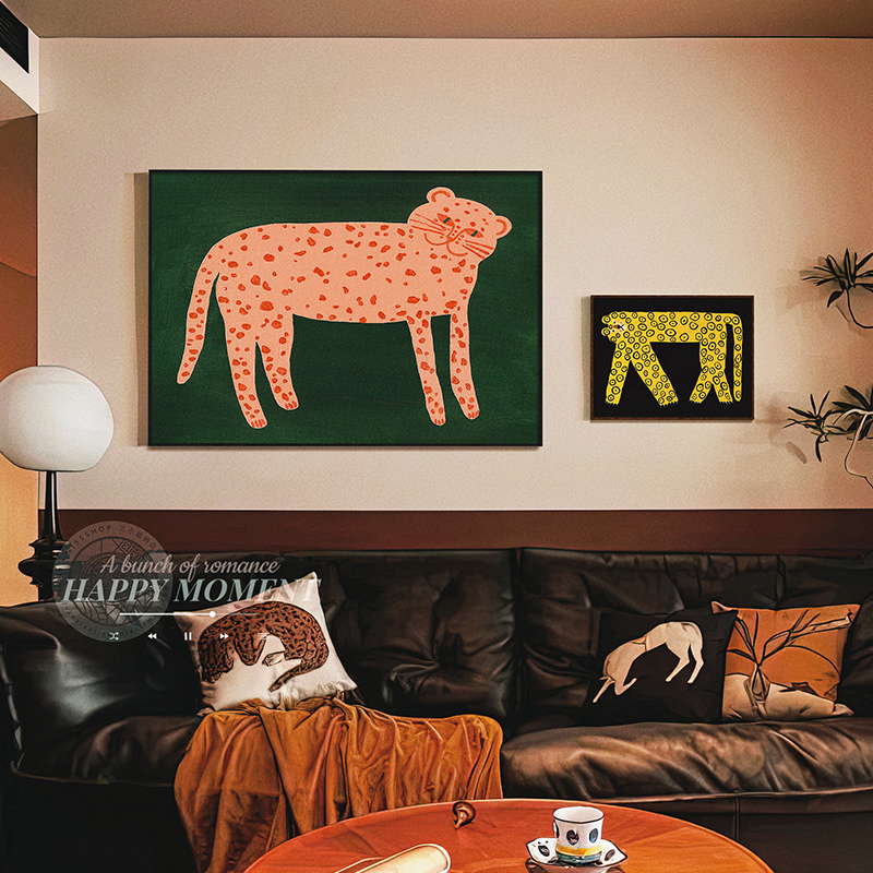 中古风客厅沙发背景墙壁装饰画