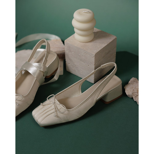 方头粗跟包头原创国风可绑带芭蕾