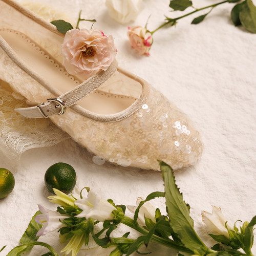 人鱼姬亮片网纱圆头平底玛丽珍鞋