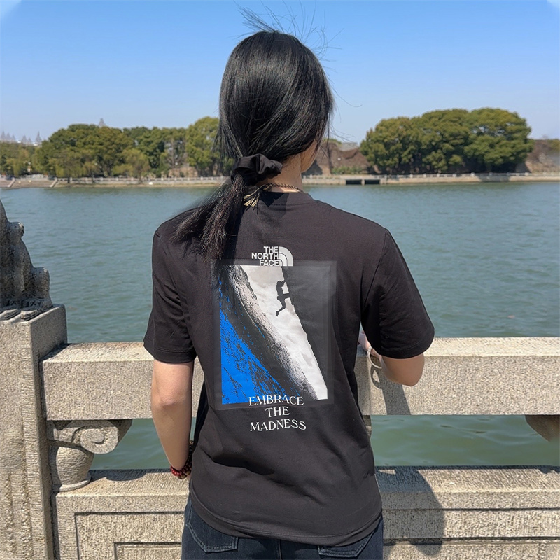 北面男款戶外運動吸濕排汗短袖