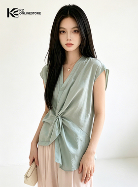 K2 ONLINESTORE 经典简约褶皱纽结v领坎肩背心女日常休闲百搭上衣